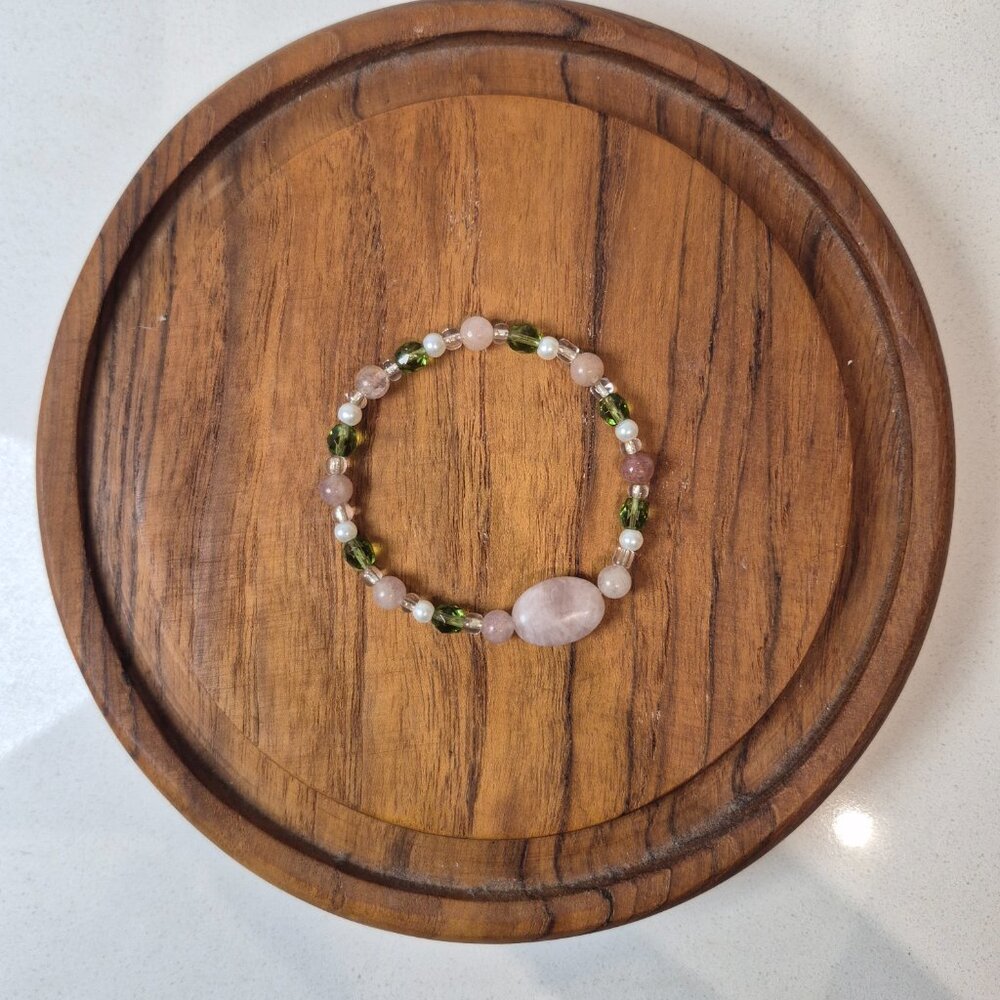 Rose Quartz Stretch Bead Bracelet with Green and Pearl Accents